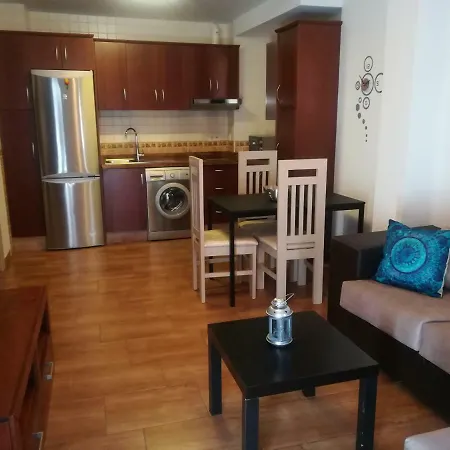 Casita Ana En El Centro De *